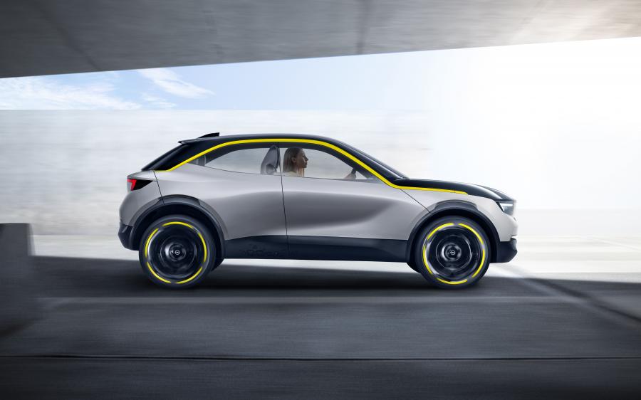  Opel GT X Experimental 2018 года  (фото 15 из 46)